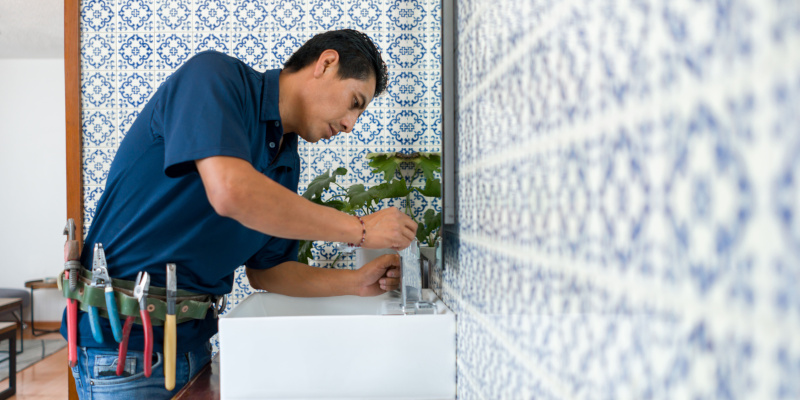 What’s the Difference Between Commercial and Residential Plumbing